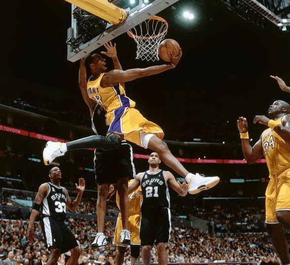 詹姆斯弃战 詹姆斯弃战