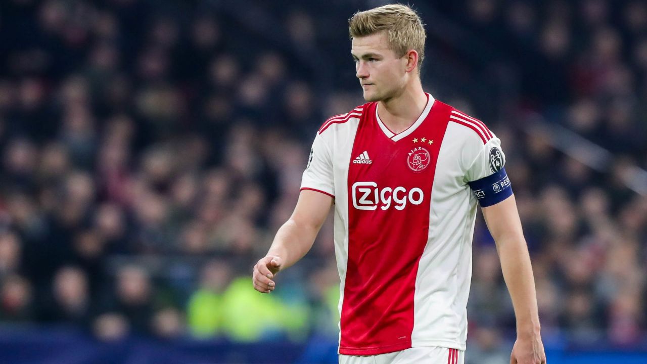 面临锋线厚 面临锋线厚