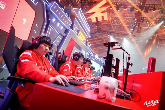 在内的多项 在内的多项